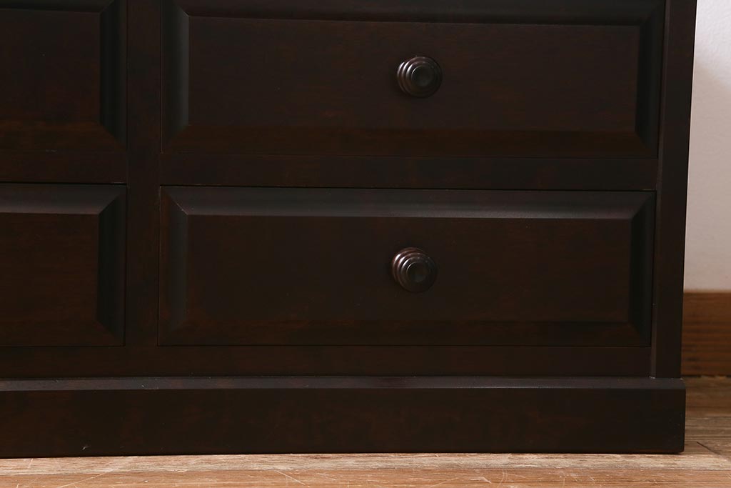 中古　北海道民芸家具　気品漂うベンチチェスト(ローボード、テレビボード、テレビ台、ローチェスト)(定価18万円)(R-039663)