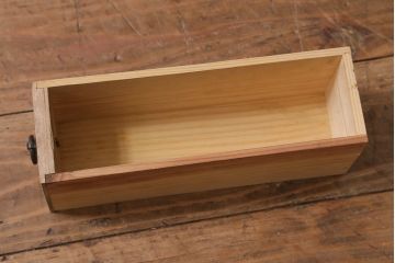 アンティーク家具　前面欅(ケヤキ)材共縁　和の雰囲気づくりに活躍する重ね会津箪笥(衣装箪笥、時代箪笥)(R-039665)