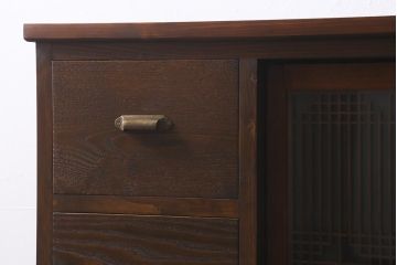 ラフジュ工房オリジナル　古建具リメイク　繊細な雰囲気漂う組子書院戸のキャビネット(戸棚、リビングボード)(R-039666)