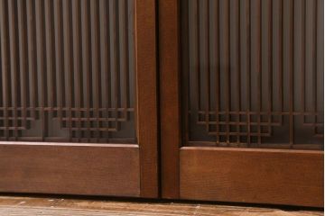 ラフジュ工房オリジナル　古建具リメイク　繊細な雰囲気漂う組子書院戸のキャビネット(戸棚、リビングボード)(R-039666)