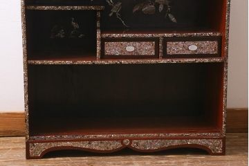 アンティーク家具　時代物　工芸品　螺鈿　弌徹作　花鳥図　高級感溢れる見事なつくりの茶棚(飾棚、飾り棚)(R-039668)