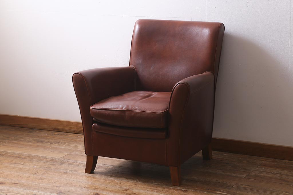 中古　イタリア製　baxter(バクスター)　OXFORDINE　牛革　ヴィンテージ感漂う1人掛けソファ(アームソファ、1Pソファ)(定価約86万円)(R-039685)