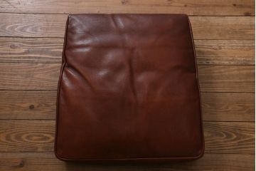 中古　イタリア製　baxter(バクスター)　OXFORDINE　牛革　ヴィンテージ感漂う1人掛けソファ(アームソファ、1Pソファ)(定価約86万円)(R-039685)