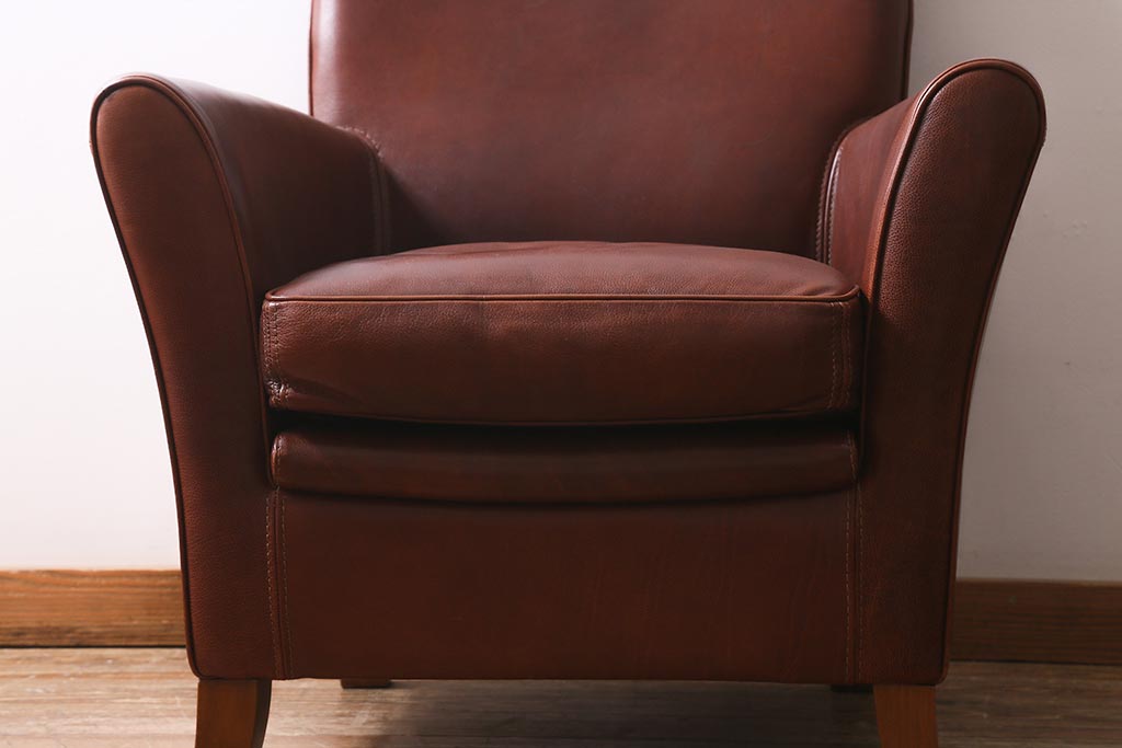 中古　イタリア製　baxter(バクスター)　OXFORDINE　牛革　ヴィンテージ感漂う1人掛けソファ(アームソファ、1Pソファ)(定価約86万円)(R-039686)