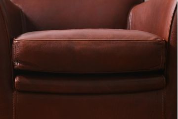 中古　イタリア製　baxter(バクスター)　OXFORDINE　牛革　ヴィンテージ感漂う1人掛けソファ(アームソファ、1Pソファ)(定価約86万円)(R-039686)