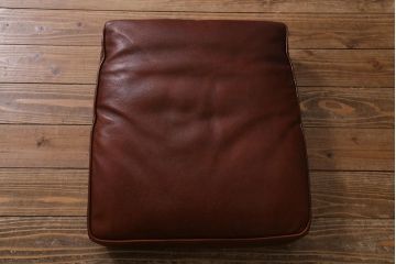 中古　イタリア製　baxter(バクスター)　OXFORDINE　牛革　ヴィンテージ感漂う1人掛けソファ(アームソファ、1Pソファ)(定価約86万円)(R-039686)