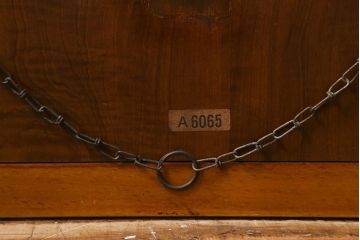 中古　カリモク　クラシカルな雰囲気漂う壁掛けミラー(鏡、ウォールミラー)(R-039693)です。