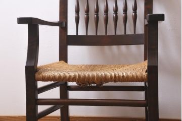 中古　松本民芸家具　SP型ラッシアームチェア　お洒落なラッシ座面が魅力のチェア(ラッシチェア、椅子)(R-039694)