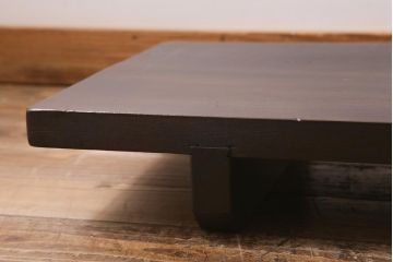 アンティーク家具　明治大正期　朴の木一枚板　使い込まれた木の風合いが趣ある裁ち板(作業台、飾り台、陳列台)(R-039696)