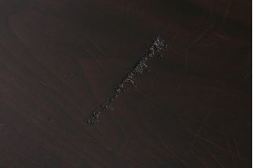 アンティーク家具　朴の木の一枚板を使用した味わい深い裁ち板(ローテーブル、ローボード)(R-039697)
