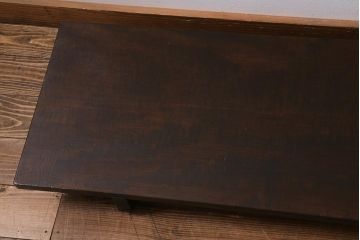 アンティーク家具　朴の木の一枚板　色々なインテリアに合わせやすいシンプルな裁ち板(ローテーブル、ローボード)(R-039698)