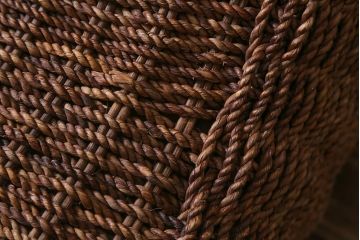 中古　ブランド家具　ACTUS(アクタス)社　アバカ材　ぬくもり感じる空間作りにおすすめのNEMOラブソファ(ソファ)(定価約10万3千円)(R-039699)