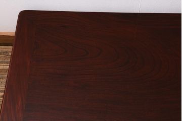 中古　工芸家具(指物家具)　総ケヤキ材　漆塗り　溜塗と杢目が美しい高級感溢れる座卓(ローテーブル、センターテーブル、リビングテーブル)(R-039705)