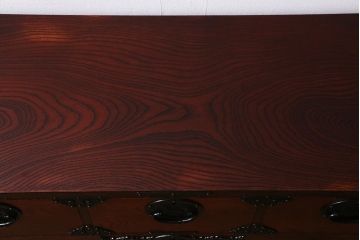 中古　伝統工芸　岩谷堂箪笥　存在感のある豪華な金具が目を惹くサイドボード(整理箪笥、ローチェスト、テレビ台、引き出し)(R-039718)