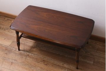 中古　カリモク家具(karimoku)　コロニアルシリーズ　クラシカルな佇まいが魅力のセンターテーブル(リビングテーブル)(R-039723)