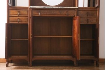 アンティーク家具　フランスアンティーク　ウォールナット材　大理石　上手物!ラウンド型のミラーが目を惹く高級感漂うキャビネット(収納棚、飾り棚、ウォッシュスタンド)(R-039726)