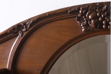 アンティーク家具　フランスアンティーク　ウォールナット材　大理石　上手物!ラウンド型のミラーが目を惹く高級感漂うキャビネット(収納棚、飾り棚、ウォッシュスタンド)(R-039726)