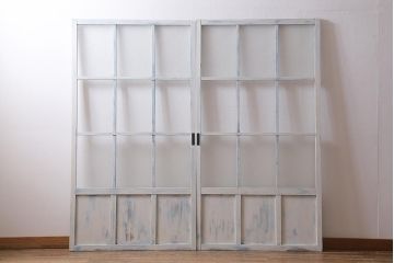 アンティーク建具　和製アンティーク　昭和初期　ペイント　2色のペイントカラーがお洒落なガラス戸2枚セット(引き戸、建具)(R-039729)