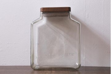 レトロ雑貨　オリエンタルカレー　木製の蓋が魅力的なアンティークのガラスビン(ガラス瓶、角瓶)(R-039732)