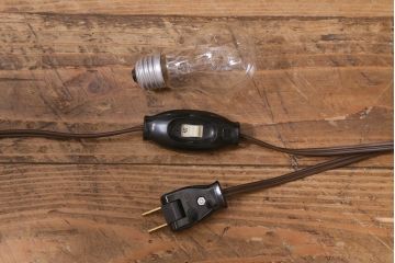 中古　民芸家具　和モダンスタイルに活躍する置行灯風スタンドライト(フロアライト、スタンド照明)(R-039736)