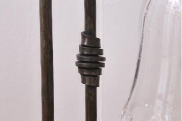 ヴィンテージ照明　ロートアイアン　ガラスシェードがおしゃれなフロアランプ(フロアライト、スタンドライト、ビンテージ)(R-039738)