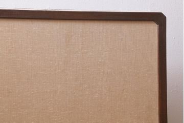 ビンテージ家具　桑材　「寿子」銘入り　花蝶刺繍衝立(パーテーション、ついたて)(R-039739)
