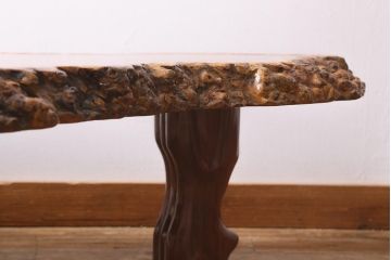 中古　特大　極厚天板　カリン材(花梨材)　鳥眼杢　自然の造形美が存在感を放つ座卓(定価約230万円)(ローテーブル)(R-039744)