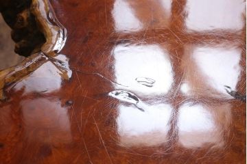 中古　特大　極厚天板　カリン材(花梨材)　鳥眼杢　自然の造形美が存在感を放つ座卓(定価約230万円)(ローテーブル)(R-039744)
