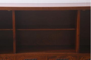 ビンテージ家具　中古　国産　最高級品!　総ケヤキ材・中桐材　玉杢　手打ち金具　漆塗り　伝統技術の粋をつくした極上のサイドボード(キャビネット、戸棚、収納棚、ヴィンテージ)(定価約120万円)(R-039746)