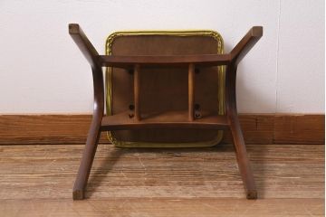 ヴィンテージ家具　秋田木工　曲木家具　NO.202　ミッドセンチュリーな雰囲気がお洒落なスタッキングスツール(スツール、椅子、ビンテージ)(R-039749)