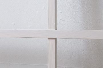 アンティーク建具　ナチュラルレトロなホワイトのペイントガラス戸2枚セット(引き戸)(R-039752)