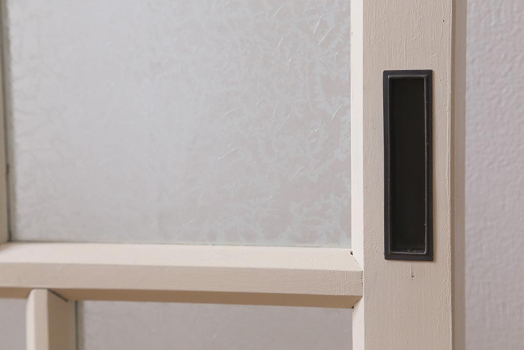 アンティーク建具　当店オリジナルガラス　桟のデザインがおしゃれなペイントガラス戸(引き戸)(R-039754)