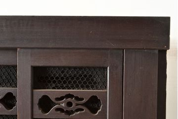 アンティーク家具　堅牢な鎧戸が和の空間を高める重ね水屋箪笥(収納棚、戸棚、キャビネット)(R-039762)