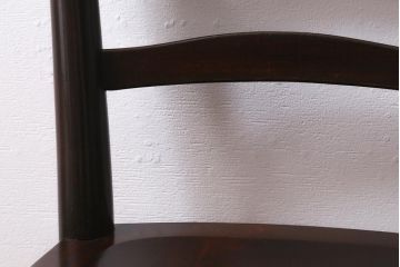 中古　松本民芸家具　シックな空間におすすめのラダーバックチェア(ダイニングチェア、椅子)(R-039808)