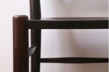 中古　松本民芸家具　シックな空間におすすめのラダーバックチェア(ダイニングチェア、椅子)(R-039808)