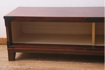 中古　リメイク家具　岩谷堂箪笥　高級感あふれる和の雰囲気を演出するローボード(収納棚、戸棚、テレビボード)(R-039817)