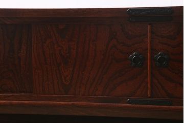 中古　リメイク家具　岩谷堂箪笥　高級感あふれる和の雰囲気を演出するローボード(収納棚、戸棚、テレビボード)(R-039817)