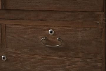 アンティーク家具　桐材　素朴な木味が魅力的なワードローブ(洋服タンス)(R-039827)