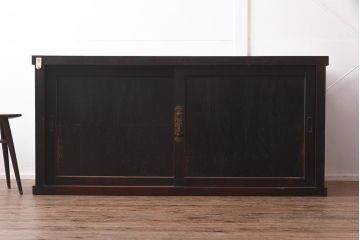 アンティーク家具　明治期　ヒノキ材・杉材　渋さが魅力的な収納箪笥(サイドボード、水屋箪笥、戸棚、キャビネット、テレビ台、収納棚)(R-039828)