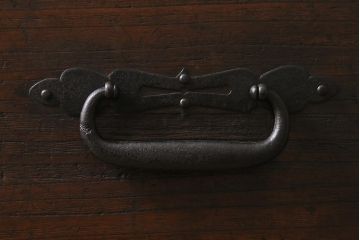 アンティーク家具　総桐材　古箪笥リメイク　フラップダウン式扉のテレビ台(テレビボード、リビングボード、時代箪笥、桐箪笥、桐たんす)(R-039852)