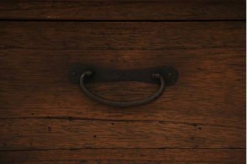 アンティーク家具　総桐材　古箪笥リメイク　フラップダウン式扉のテレビ台(テレビボード、リビングボード、時代箪笥、桐箪笥、桐たんす)(R-039853)