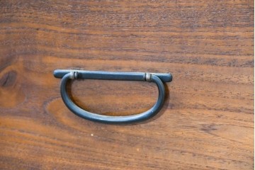 アンティーク家具　和製アンティーク　大正昭和初期　シンプルなデザインが取り入れやすい衣装箪笥(時代箪笥、ローボード、テレビ台)(R-039855)