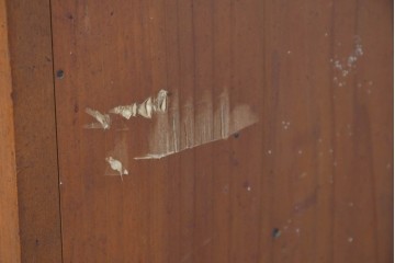 アンティーク家具　和製アンティーク　大正昭和初期　シンプルなデザインが取り入れやすい衣装箪笥(時代箪笥、ローボード、テレビ台)(R-039856)