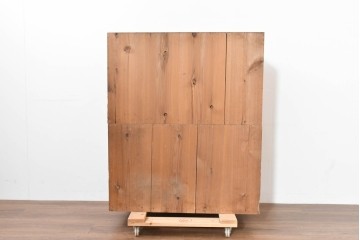 アンティーク家具　和製アンティーク　大正昭和初期　シンプルなデザインが取り入れやすい重ね箪笥(時代箪笥、ローボード、テレビ台)(R-039857)