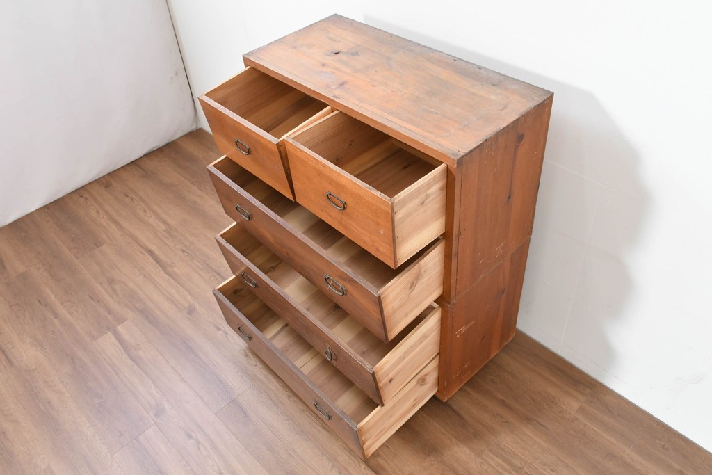 アンティーク家具　和製アンティーク　大正昭和初期　シンプルなデザインが取り入れやすい重ね箪笥(時代箪笥、ローボード、テレビ台)(R-039857)