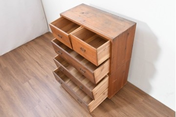 アンティーク家具　和製アンティーク　大正昭和初期　シンプルなデザインが取り入れやすい重ね箪笥(時代箪笥、ローボード、テレビ台)(R-039857)