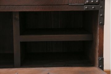 アンティーク家具　明治期　箪笥リメイク　三方ケヤキ材　上手物　フラップダウン扉の脚付きテレビ台(テレビボード、リビングボード)(R-039859)
