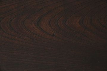 アンティーク家具　明治期　箪笥リメイク　三方ケヤキ材　上手物　フラップダウン扉の脚付きテレビ台(テレビボード、リビングボード)(R-039859)