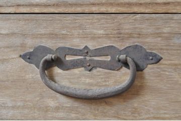 アンティーク家具　和の雰囲気漂う明るい木色の箪笥ローボード(衣装箪笥、引き出し)(R-039867)