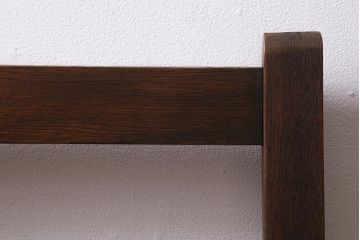 アンティーク家具　和製アンティーク　樫材　素朴な風合いがレトロな木製チェア(椅子、板座チェア)(R-039873)